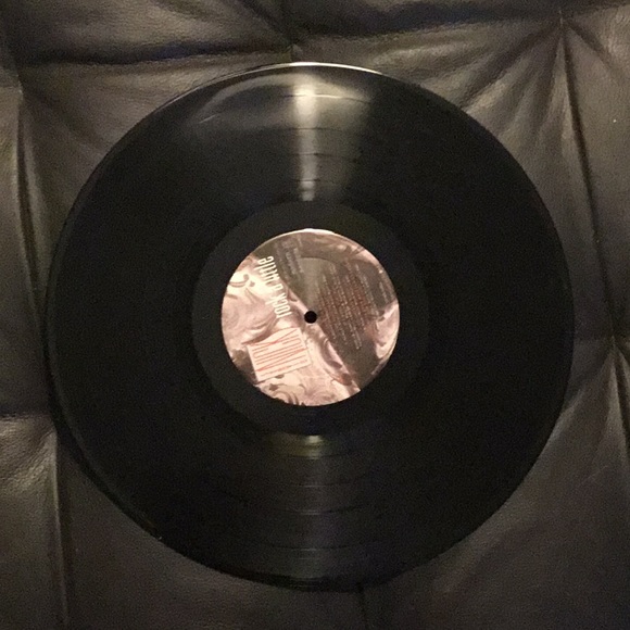 Record - Picture 3 of 4